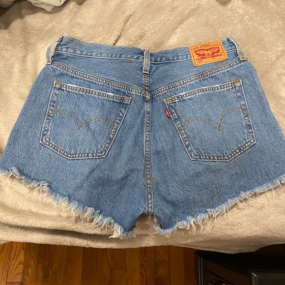 Levi's Pants - 501 Levi shorts (29)